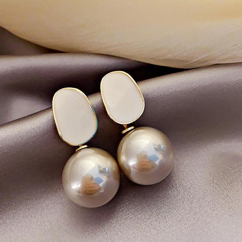 Big Brand High Class Noble Pea - огляд і ціна Pearl Earring Stud