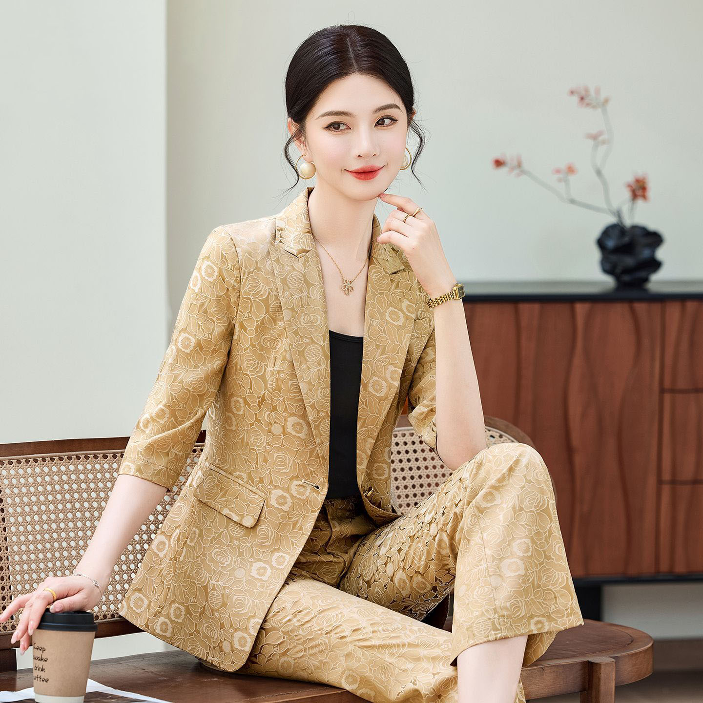 Fashion Apricot Half Sleeve Pr - огляд і ціна Women Formal Wear Pants
